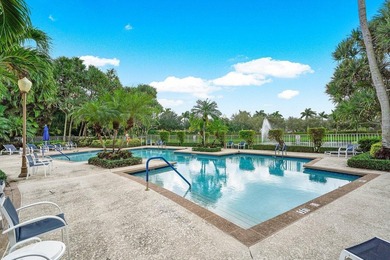Enjoy effortless Florida living in this spacious first-floor - photo 24