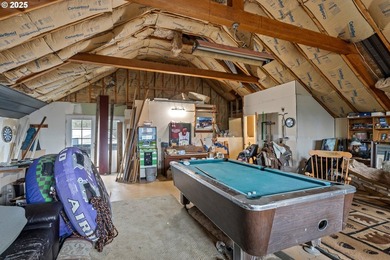 Charming 3-bedroom, 2-bath home on 1.66 acres in Sutherlin - photo 24