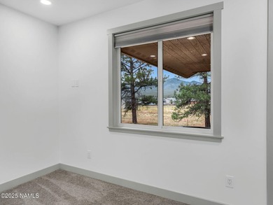 Right in the heart of Highland Meadows Golf Community, this - photo 27