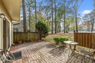 Are you ready to move into lovely townhome on the golf course? - photo 28