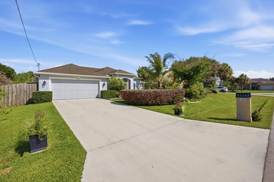 Discover this beautifully designed 3-bedroom, 3-bath home with a - photo 1