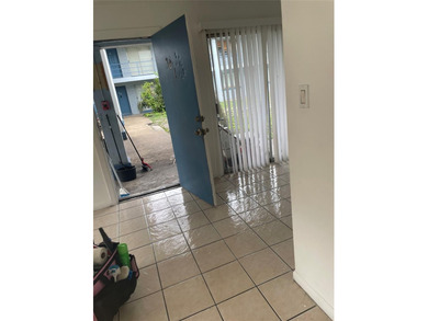 Beautifully remodeled 2-bedroom, 1-bath condo located on the - photo 2