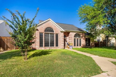 Lake Ray Hubbard Home For Sale in Rowlett Texas