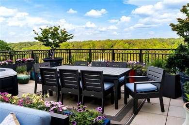 Modern Elegance in the Sky - Designer Penthouse with Multiple