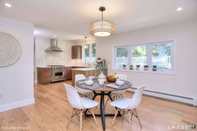 This is a truly must-see home! A modernized Mid-Century - photo 15