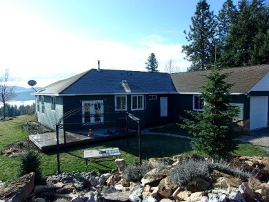 Lake Home For Sale in Valley, Washington