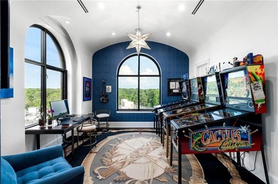 Modern Elegance in the Sky - Designer Penthouse with Multiple