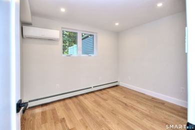 This is a truly must-see home! A modernized Mid-Century - photo 29