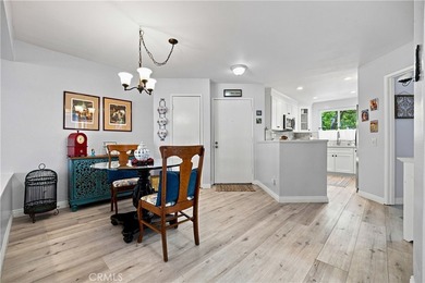 Welcome to this beautifully updated 2-bedroom, 1-bathroom condo - photo 5