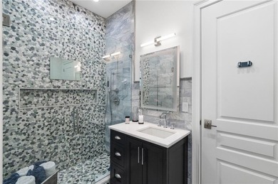 Modern Elegance in the Sky - Designer Penthouse with Multiple