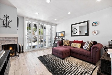 Welcome to this beautifully updated 2-bedroom, 1-bathroom condo - photo 7
