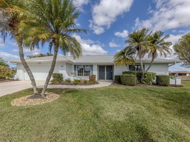 (private lake, pond, coastal) Home Sale Pending in Venice Florida