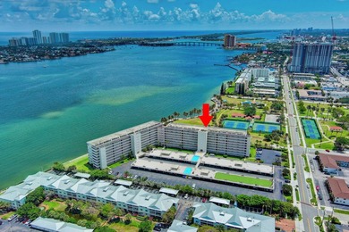 Enjoy breathtaking million-dollar Intracoastal and park views - photo 38