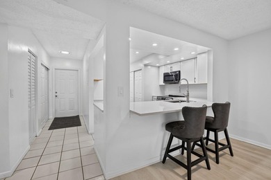 Beautifully renovated ground-floor condo in Palm Springs 2, a - photo 2