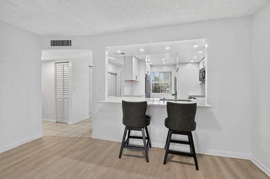 Beautifully renovated ground-floor condo in Palm Springs 2, a - photo 3