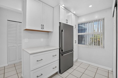 Beautifully renovated ground-floor condo in Palm Springs 2, a - photo 8
