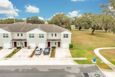 Buena Lago presents the Pearson, a spacious and thoughtfully - photo 3