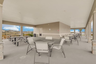 Buena Lago presents the Pearson, a spacious and thoughtfully - photo 10