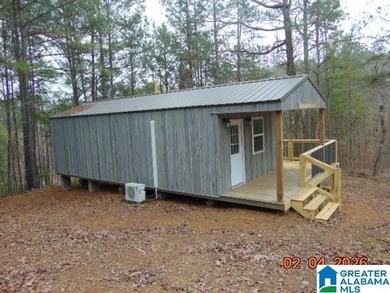 Lay Lake Home For Sale in Clanton Alabama