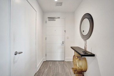 Experience the pinnacle of Delray Beach living at 236 SE 5th Ave - photo 19