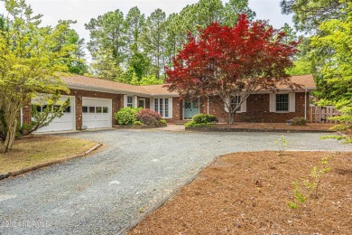 Spring Valley Lake Home For Sale in Moore County North Carolina