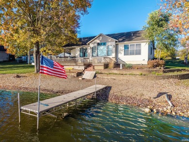 Golden Lake Home For Sale in Pleasant Lake Indiana