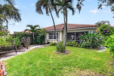 ***NEW ROOF***Welcome to this move-in ready, lake view, 2 BR, 2 - photo 14