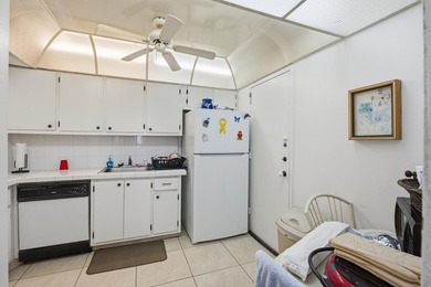 Spacious 2-bedroom, 2-bath condo with tranquil water views - photo 15