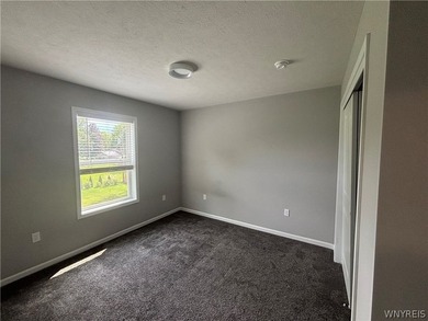 Beautifully maintained 2023 Colonial in the desirable Brooklea - photo 25