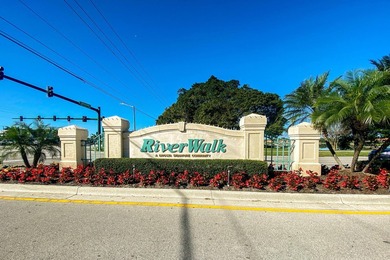 ***NEW ROOF***Welcome to this move-in ready, lake view, 2 BR, 2 - photo 32