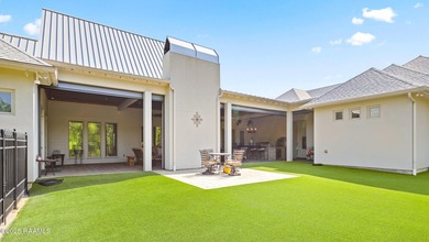 Experience an elevated lifestyle in this expansive, single-level - photo 35