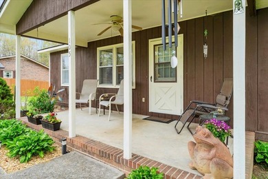 Looking for a large backyard in a quiet cul-de-sac? Or be within - photo 4