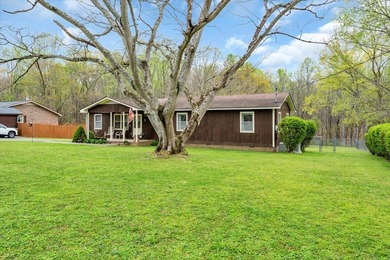 Looking for a large backyard in a quiet cul-de-sac? Or be within - photo 9
