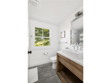 An Unparalleled Combination of Privacy, Views, and Island - photo 18