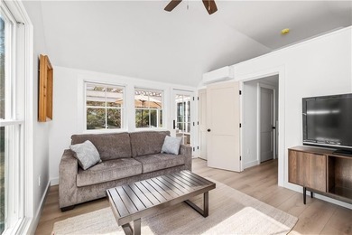 An Unparalleled Combination of Privacy, Views, and Island - photo 19