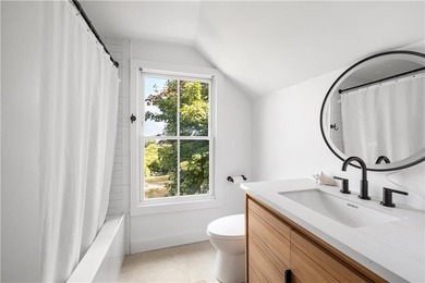 An Unparalleled Combination of Privacy, Views, and Island - photo 31