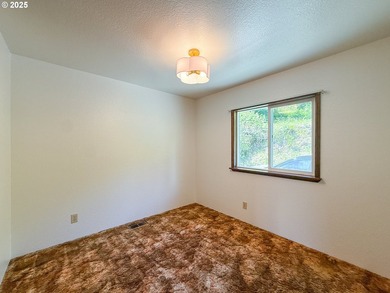 Private Acreage with Valley, Mountain, and Territorial ViewsThis - photo 21