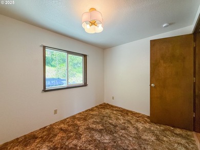Private Acreage with Valley, Mountain, and Territorial ViewsThis - photo 32