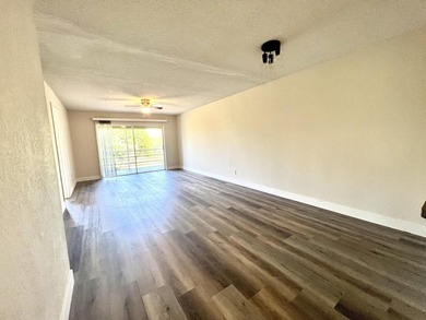 Beautifully renovated and currently leased through March 2027 - photo 4