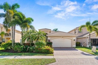 Lake Home For Sale in Boynton Beach, Florida