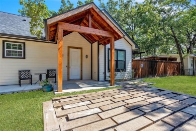 Lake Home For Sale in Hawk Cove, Texas