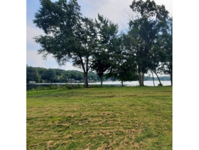 Lake Lot Sale Pending in Thompson, Connecticut