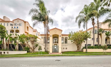 Beautiful bright, well maintained 3 Bedroom + 2 Bath top level - photo 26