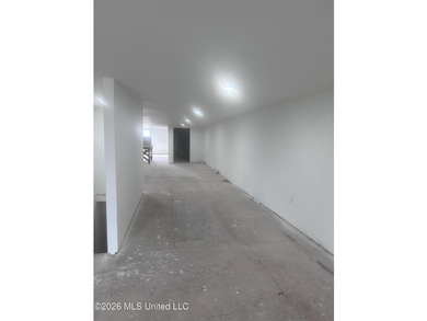 Endless possibilities await in this spacious two-story building - photo 2