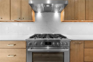 76 Warren Avenue has been completely re-imagined and it is ready - photo 11