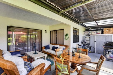 TASTEFULLY UPDATED END-UNIT VILLA WITH A BRAND NEW 2024 ROOF! - photo 15