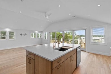 76 Warren Avenue has been completely re-imagined and it is ready - photo 16
