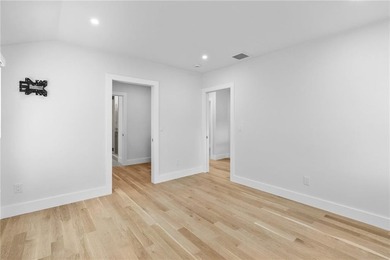 76 Warren Avenue has been completely re-imagined and it is ready - photo 23