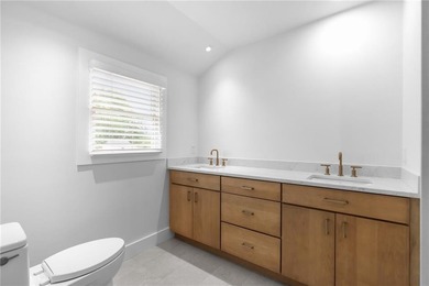 76 Warren Avenue has been completely re-imagined and it is ready - photo 25