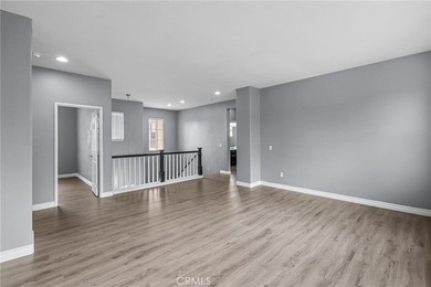 STOP SCROLLING-THE HOME EVERYONE WANTS JUST HIT THE MARKET! Golf - photo 37